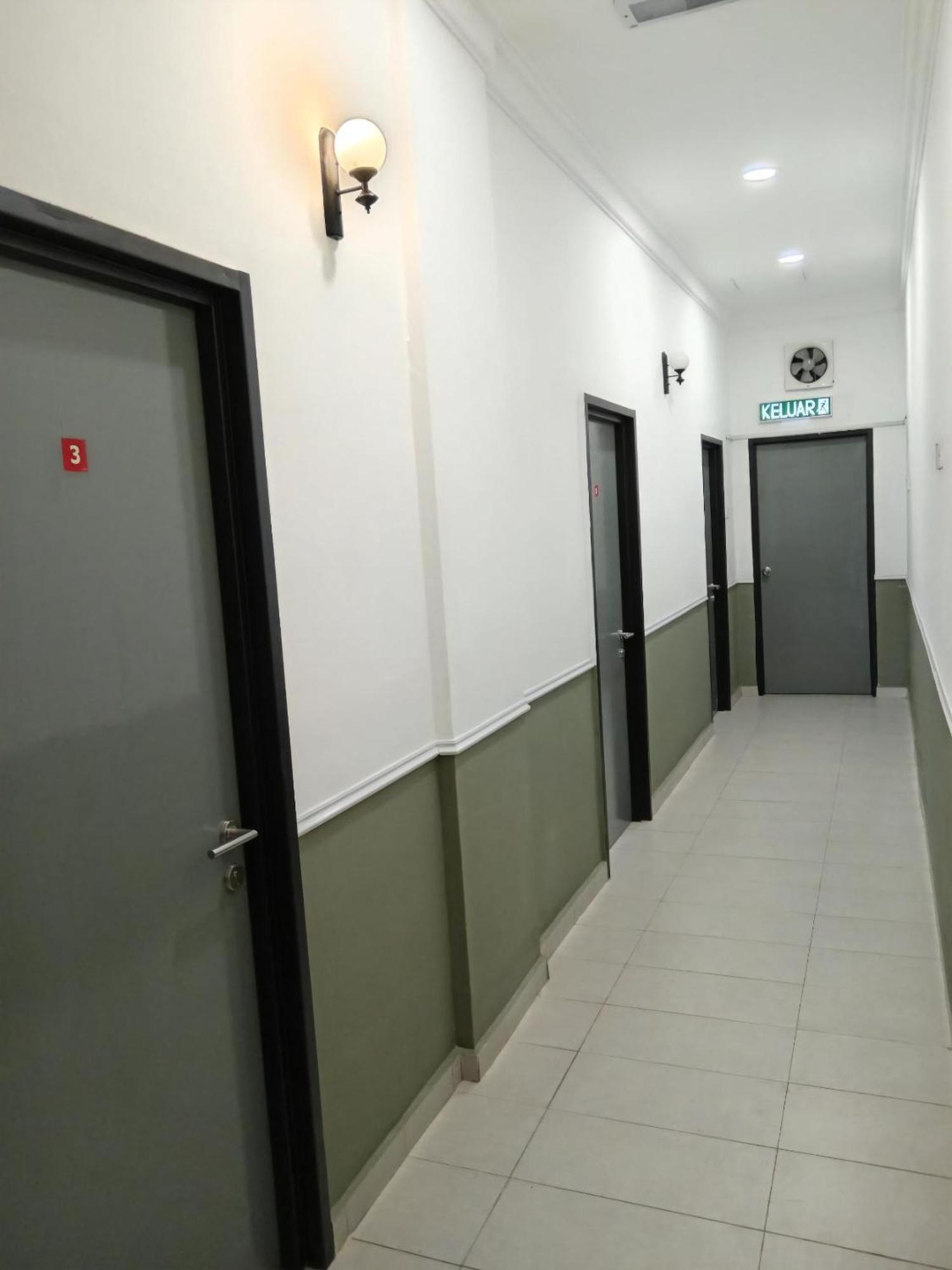 Hotel Seri Intan Tampin Esterno foto